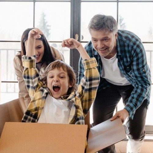 famille-emmenagement-emprunteur famille-emmenagement-emprunteur