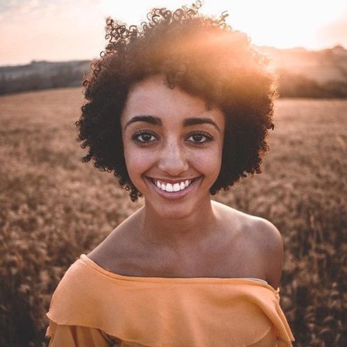femme-souriante- sante-territoria femme-souriante- sante-territoria